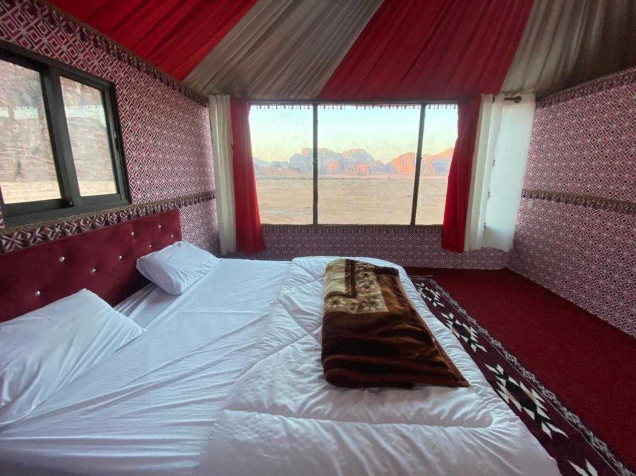 Hotel Milky Way Nights Camp Wadi Rum Exterior foto